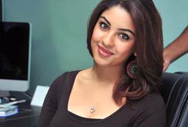 Richa Gangopadhyay hot