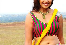 Richa Gangopadhyay hot